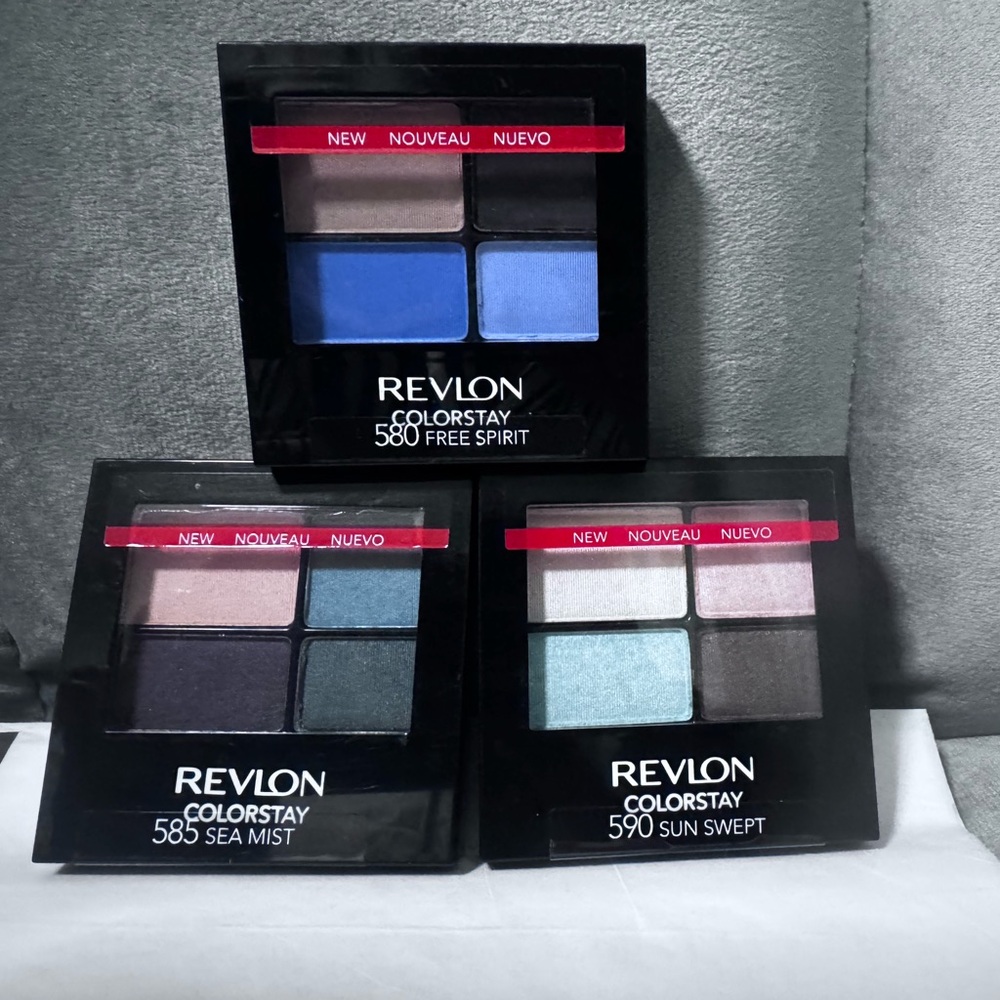 Revlon ColorStay Eyeshadow Trio - Bold Blues and Soft Neutrals